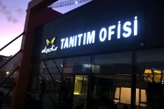 WP_20171027_18_13_01_Pro